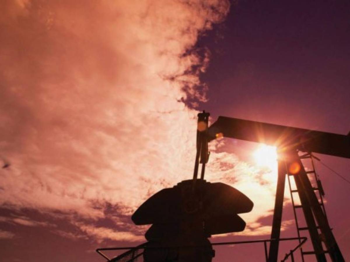 Honduras: caída en precios de petróleo generaría ahorros por US$700 millones