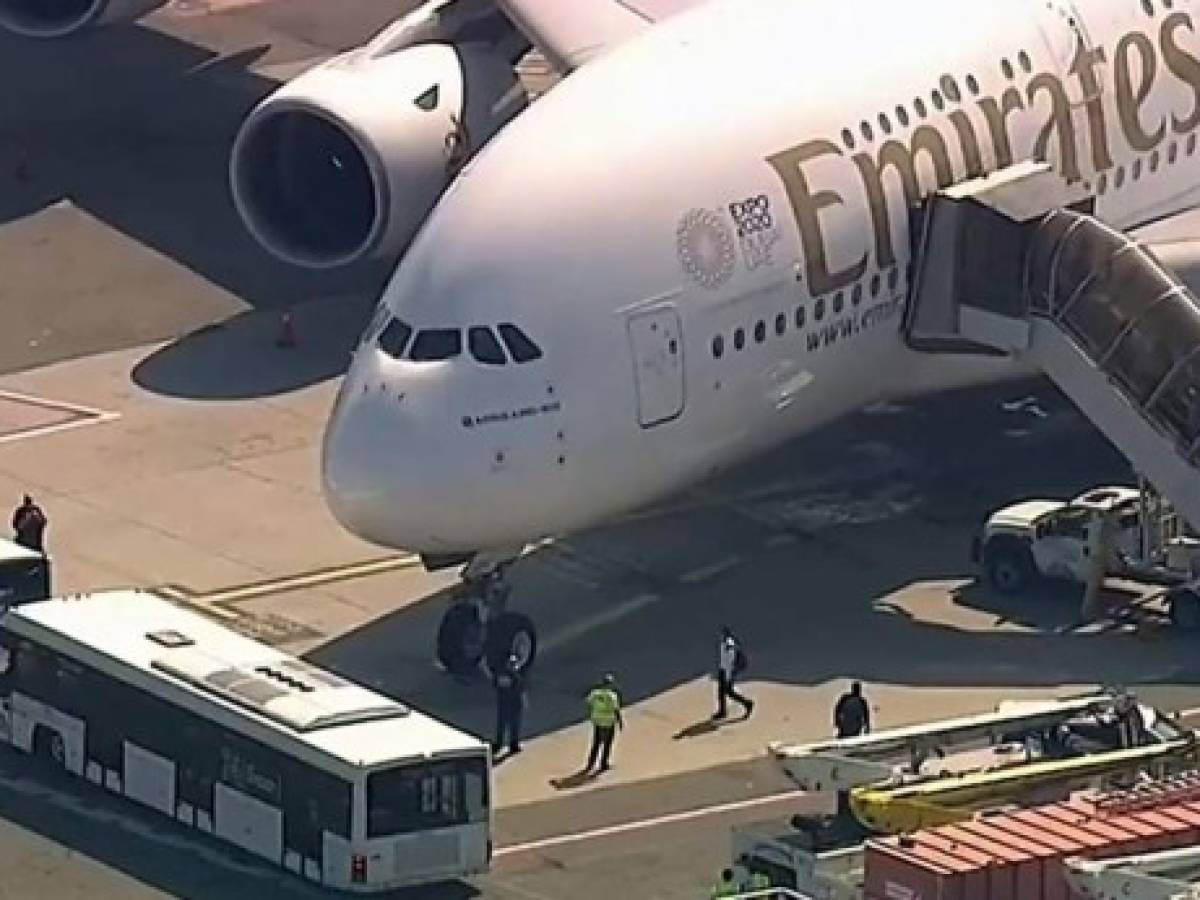 Alerta sanitaria en un vuelo de Emirates que llegó a Nueva York