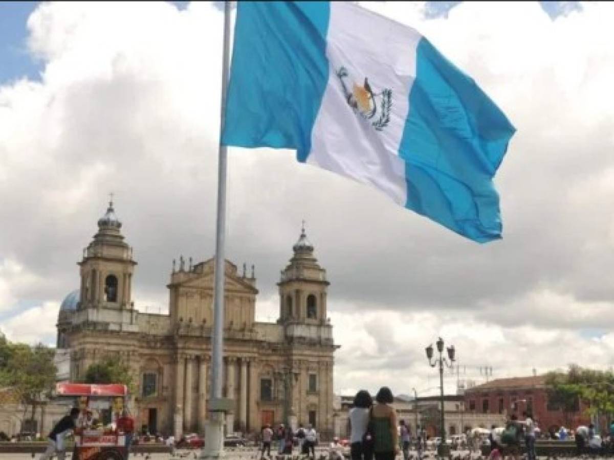 Opinión desde Guatemala: Es la economía…