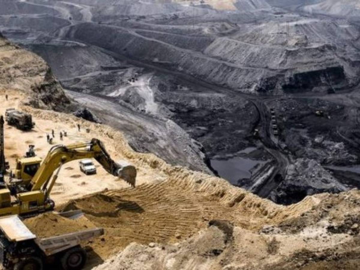 Siete países firman acuerdo para dejar de utilizar carbón