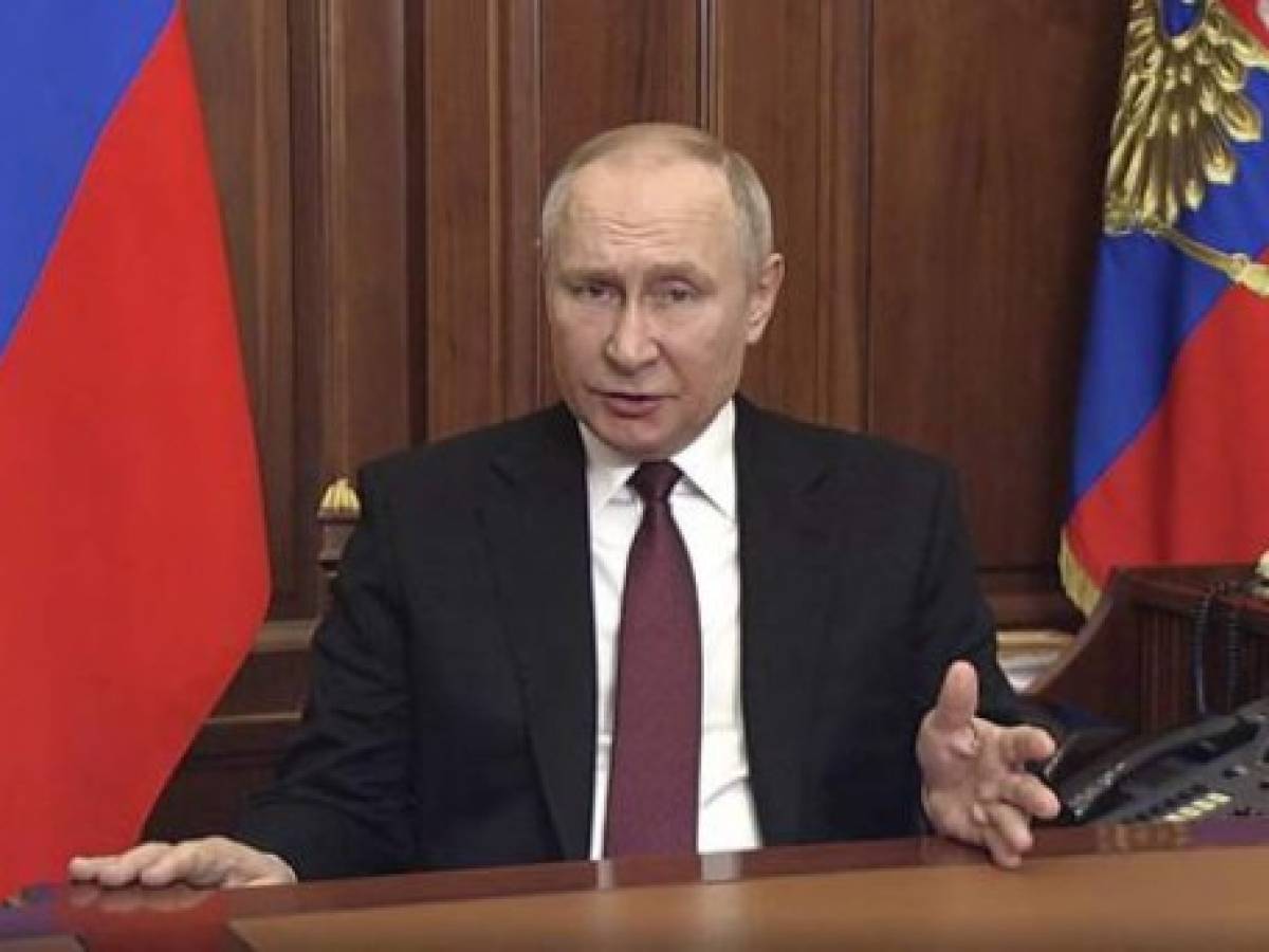 Putin exige reconocimiento de Crimea y desmilitarización de Ucrania