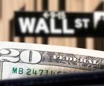 <i>La IA continúa creando crecimiento, pero los inversores comienzan a pedir evidencia de monetización. El sector energético puede actuar como cobertura, aunque permanece sujeto a bruscos cambios geopolíticos. (Foto: Shutterstock)</i>