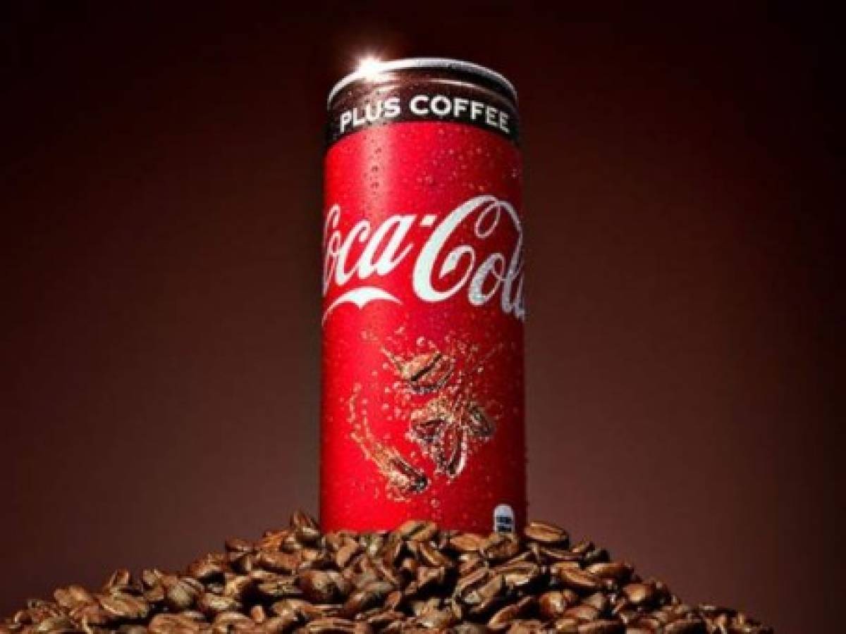 Ahora el éxito de la prueba de la Coca-Cola Plus Coffee en Japón convenció al fabricante de refrescos de que el mundo finalmente estaba listo para la cola mezclada con café.