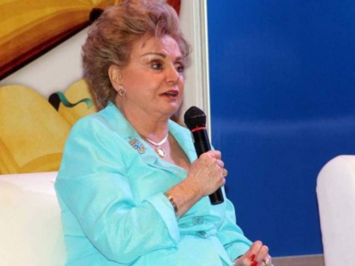 El Salvador: Muere fundadora de partido opositor ARENA