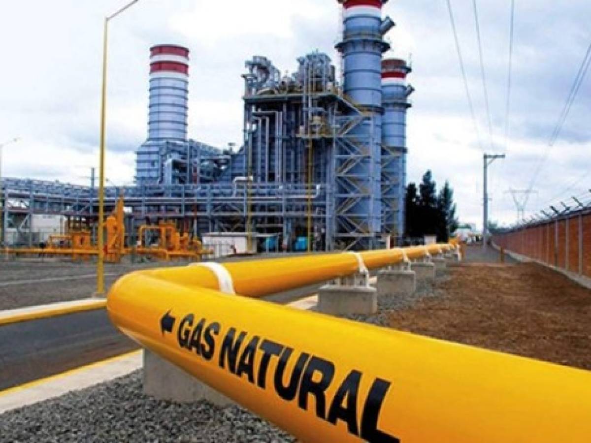 Conflicto en Ucrania aumenta los precios del gas natural