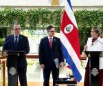<i>No vamos a dejar que ese puñado ensucie el honor de los policías valientes y honorables de Costa Rica, afirmó la presidenta. (Foto: Gobierno CR)</i>
