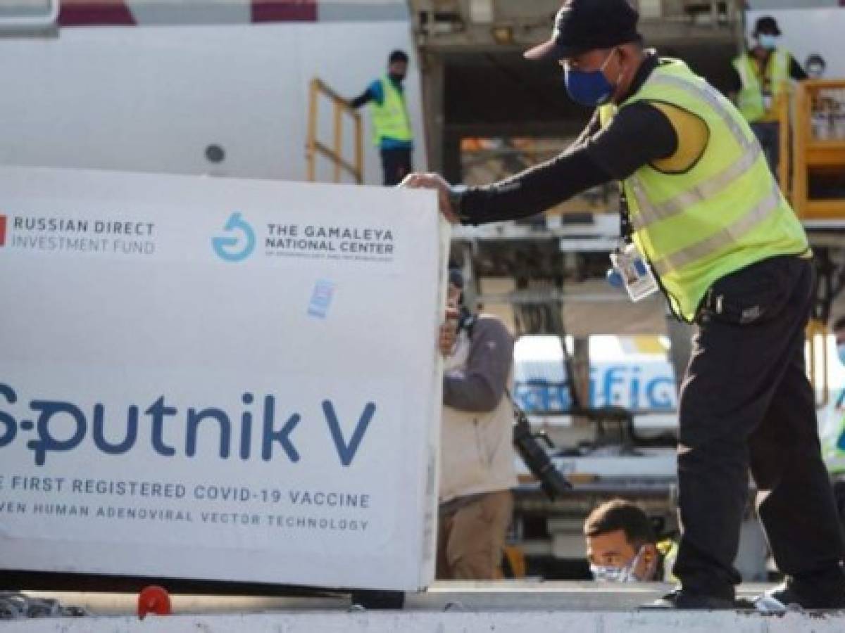 Guatemala compró vacunas Sputnik V a través de intermediario