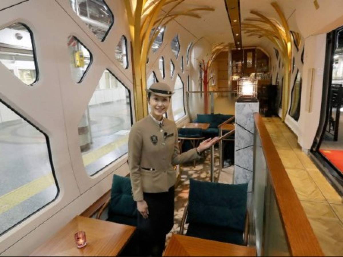 Los espectaculares trenes de lujo de Japón