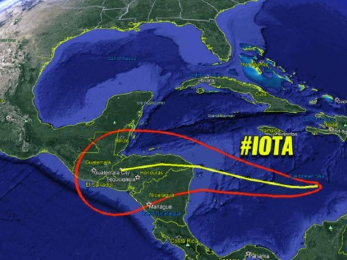 Iota se convierte en huracán y avanza amenazante hacia Centroamérica