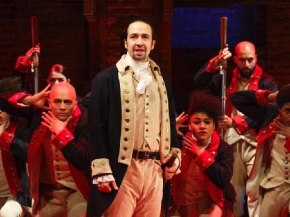 Hamilton en Disney Plus es un híbrido entre teatro y película con canciones muy pegadizas