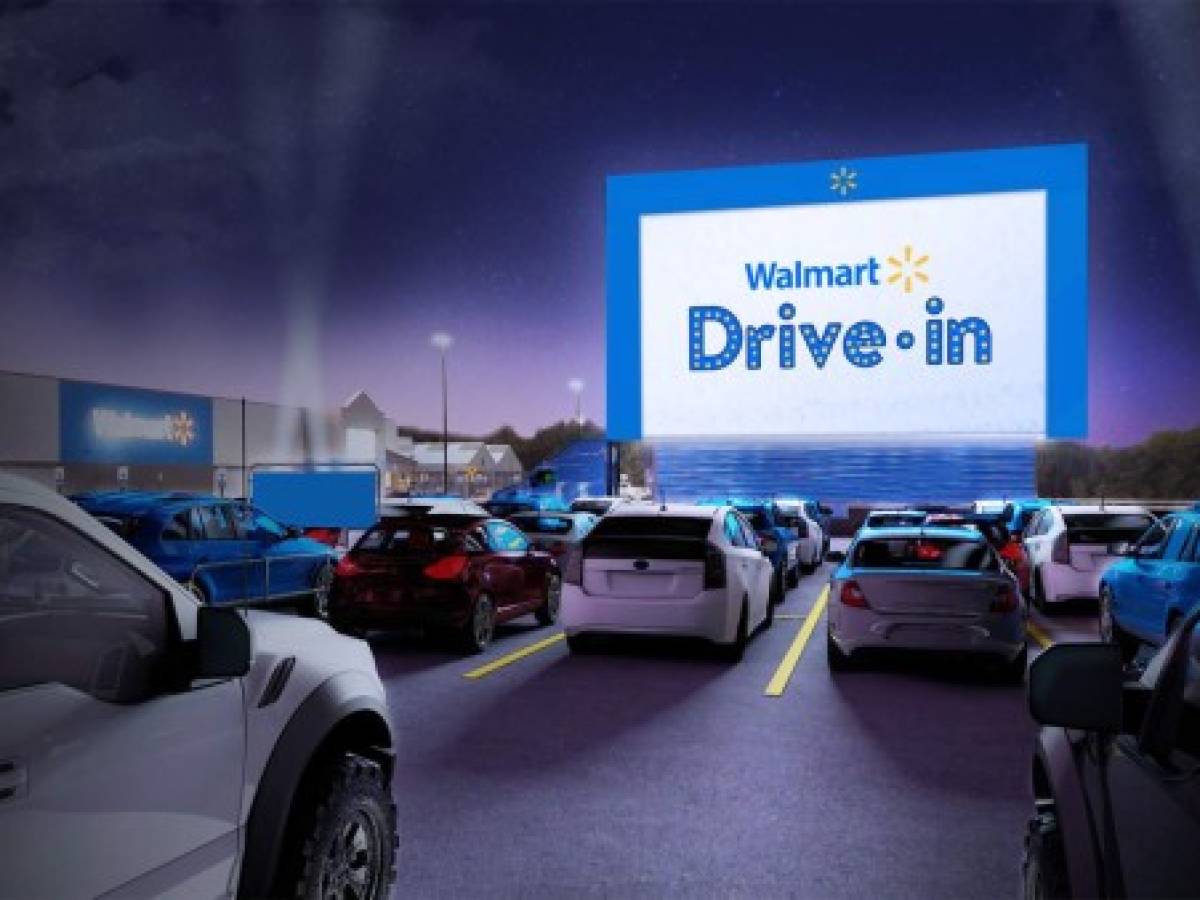Walmart transformará estacionamientos en autocinemas