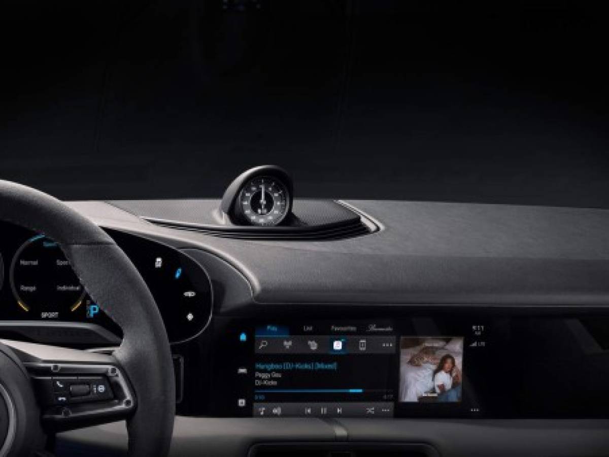 El Porsche Taycan incluirá Apple Music