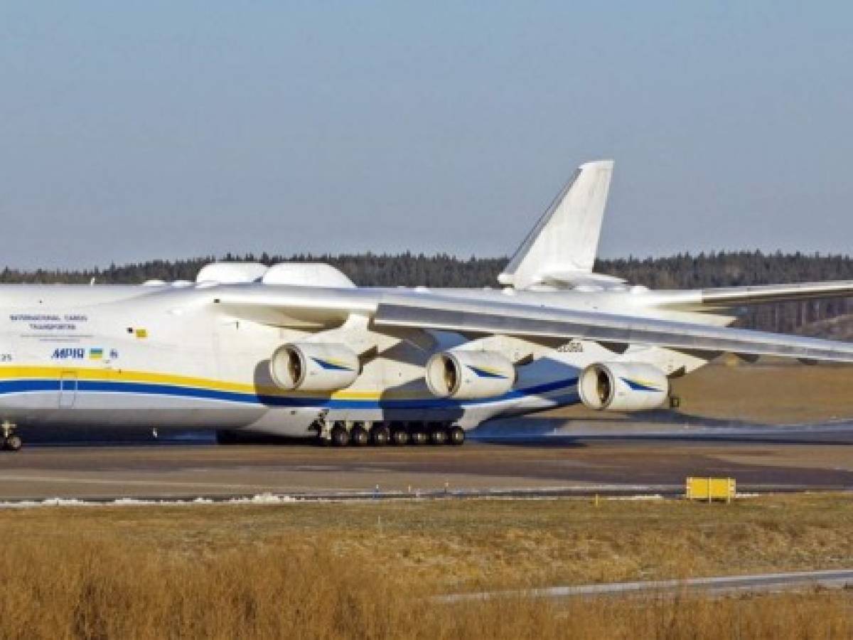 Rusia destruye el avión más grande del mundo, el AN-225 ucraniano