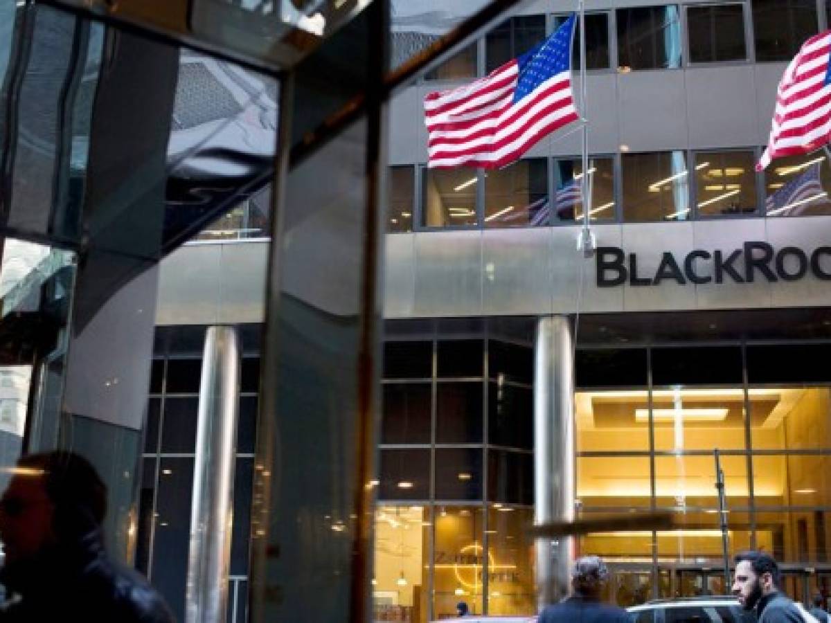 Blackrock se interesa en deuda local de mercados emergentes