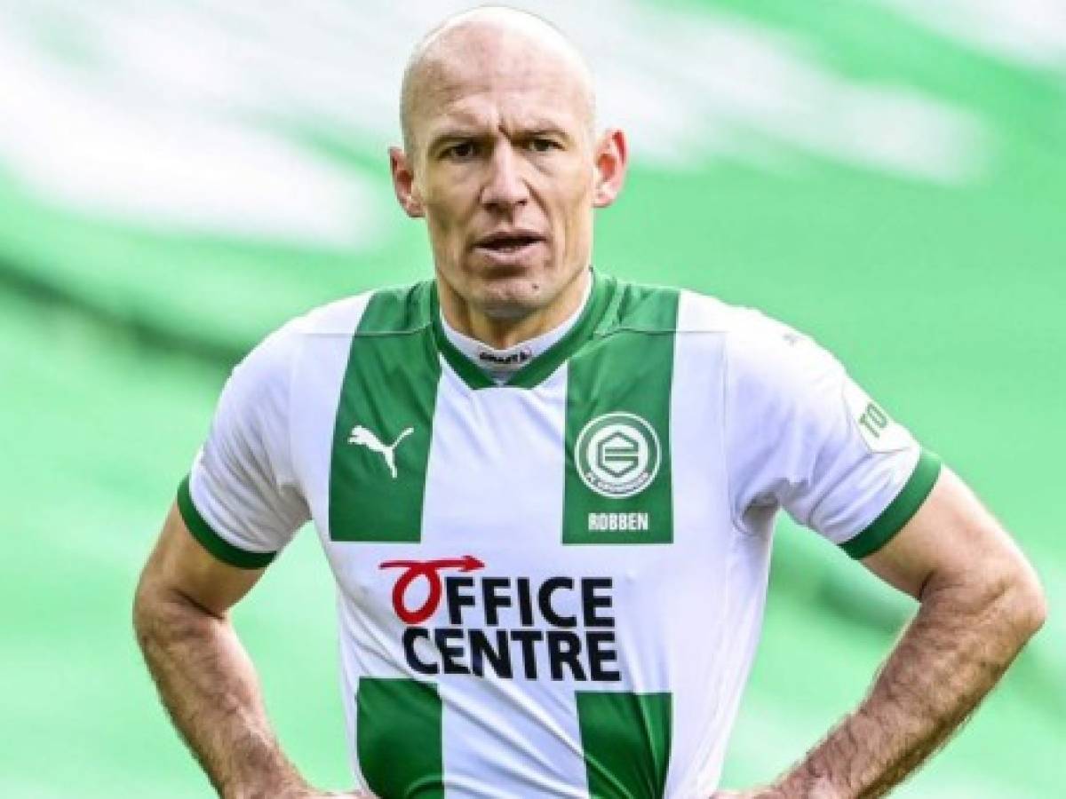 El holandés Arjen Robben anuncia su retirada del fútbol