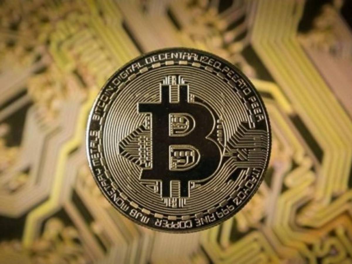 México: Autoridades subrayan el bitcoin no es moneda legal y bancos no pueden ofrecer al público operaciones con él