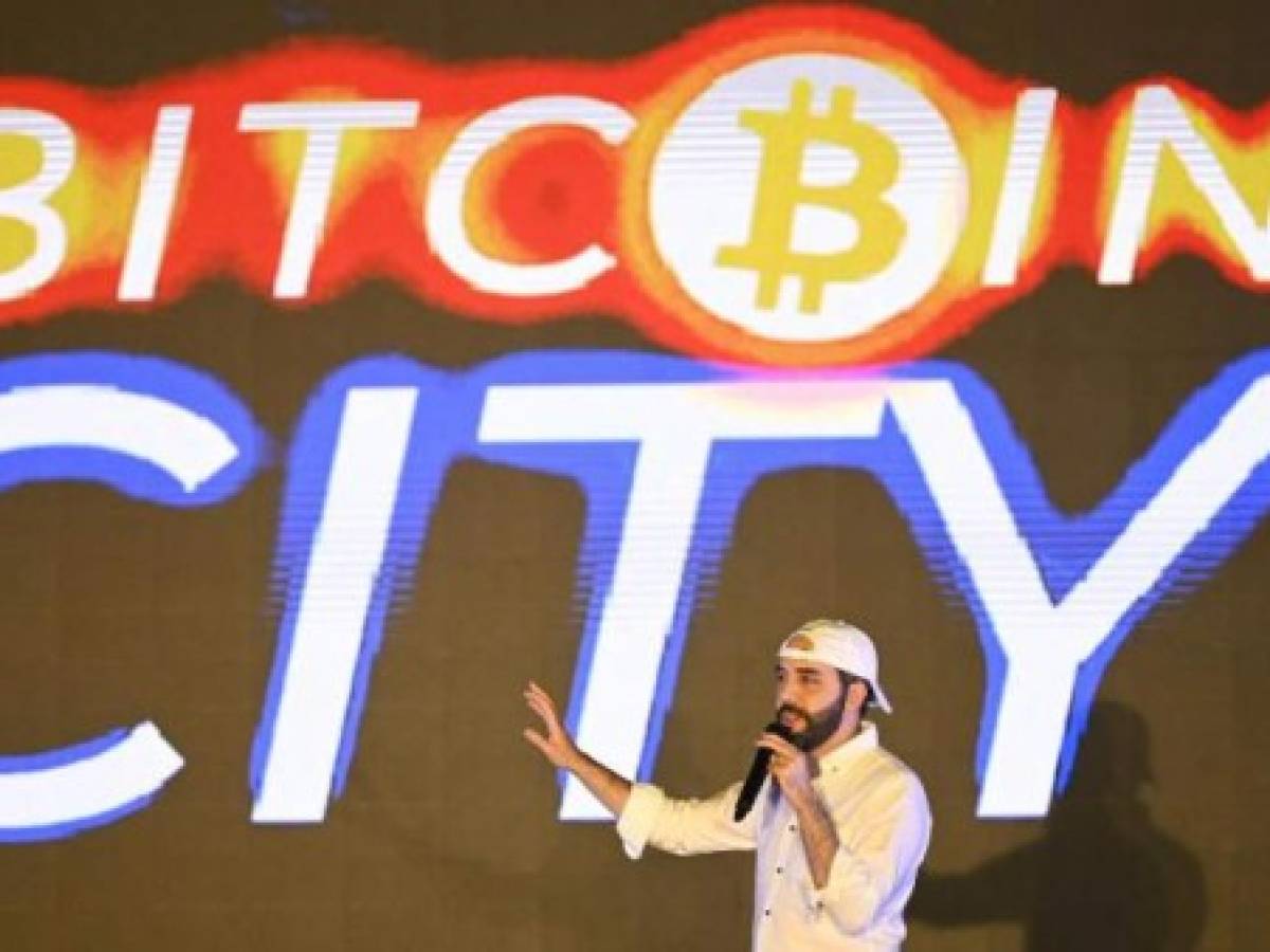 El Gobierno de El Salvador prepara primera emisión de bonos en criptomonedas para financiar Bitcoin City  