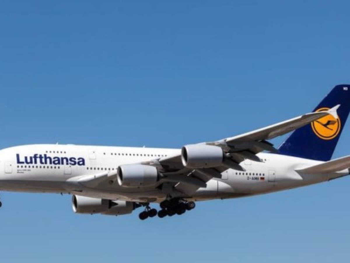 Lufthansa podría adquirir la segunda aerolínea más grande de Alemania