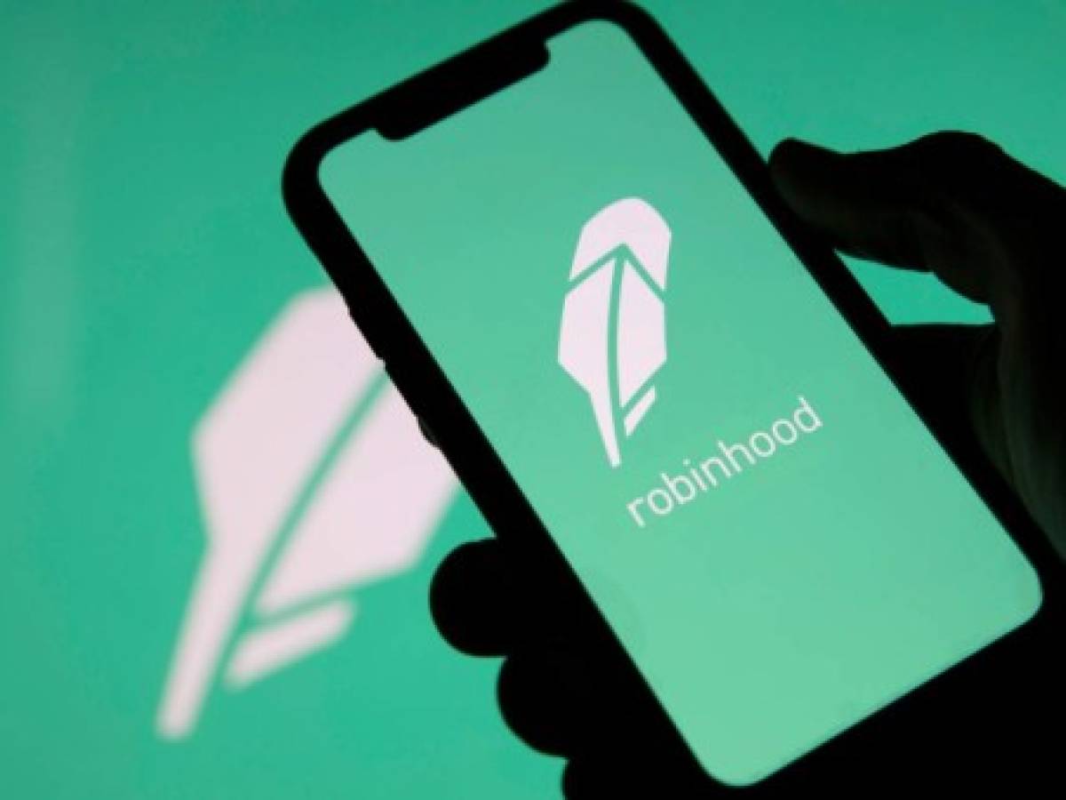 Cibercriminales roban datos de usuarios de la aplicación de inversiones Robinhood