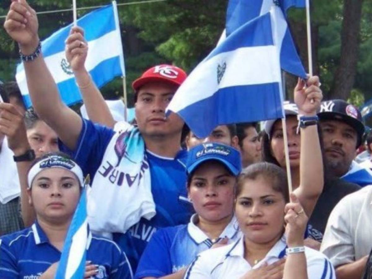 Hay 500.000 salvadoreños menos