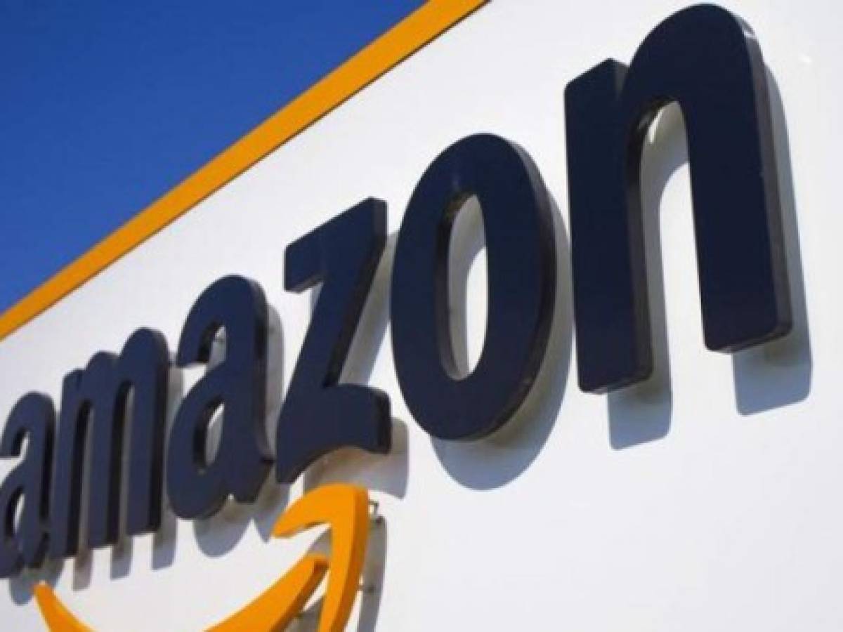 Amazon presenta demanda contra vendedores de reseñas falsas  