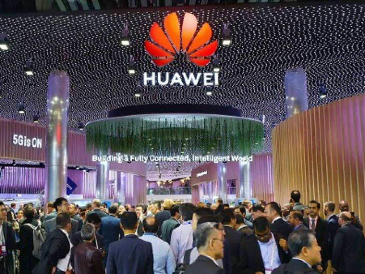 Criticado por EEUU, Huawei lanza su contraataque desde Barcelona