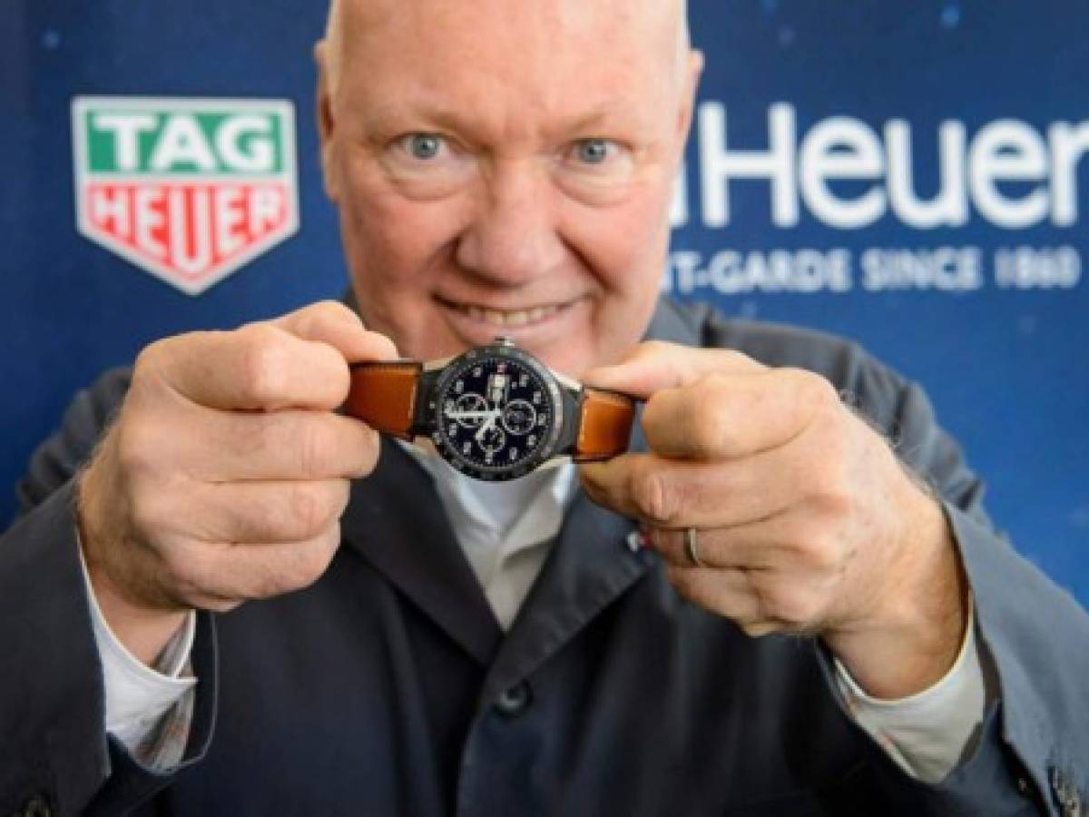 Tras 45 años en la industria relojera, el CEO de TAG Heuer se retira