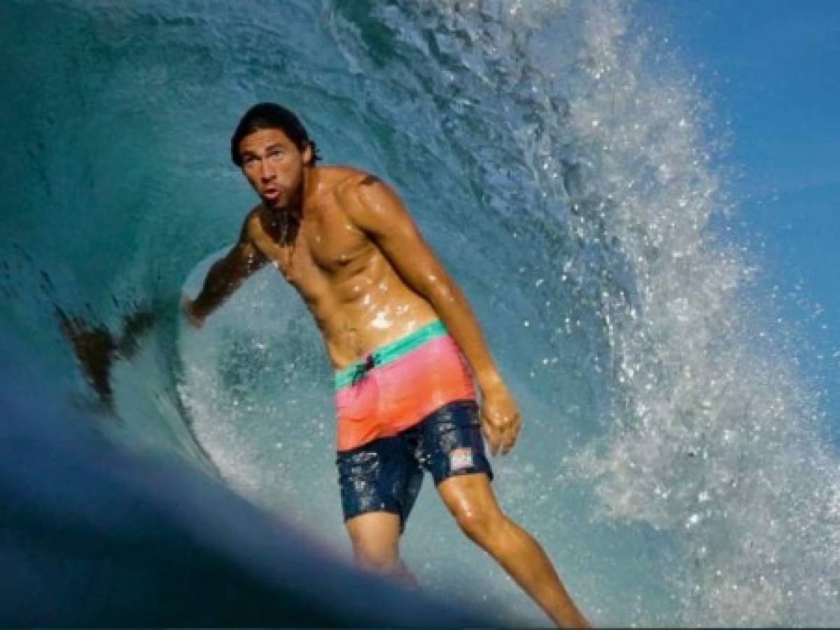 Bryan Pérez, la gran promesa del surf de El Salvador