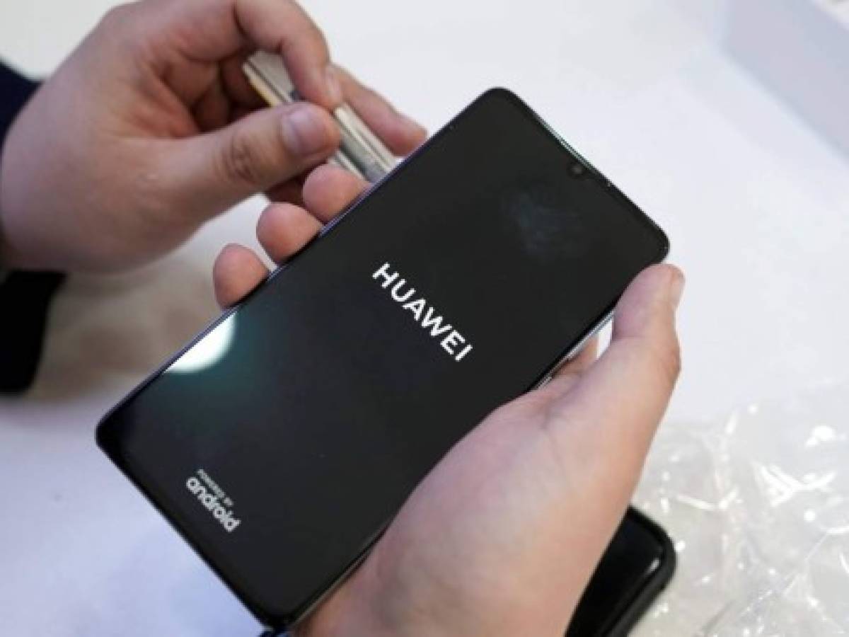 Huawei ayuda a Corea del Norte a instalar y a mantener red de internet inalámbrico