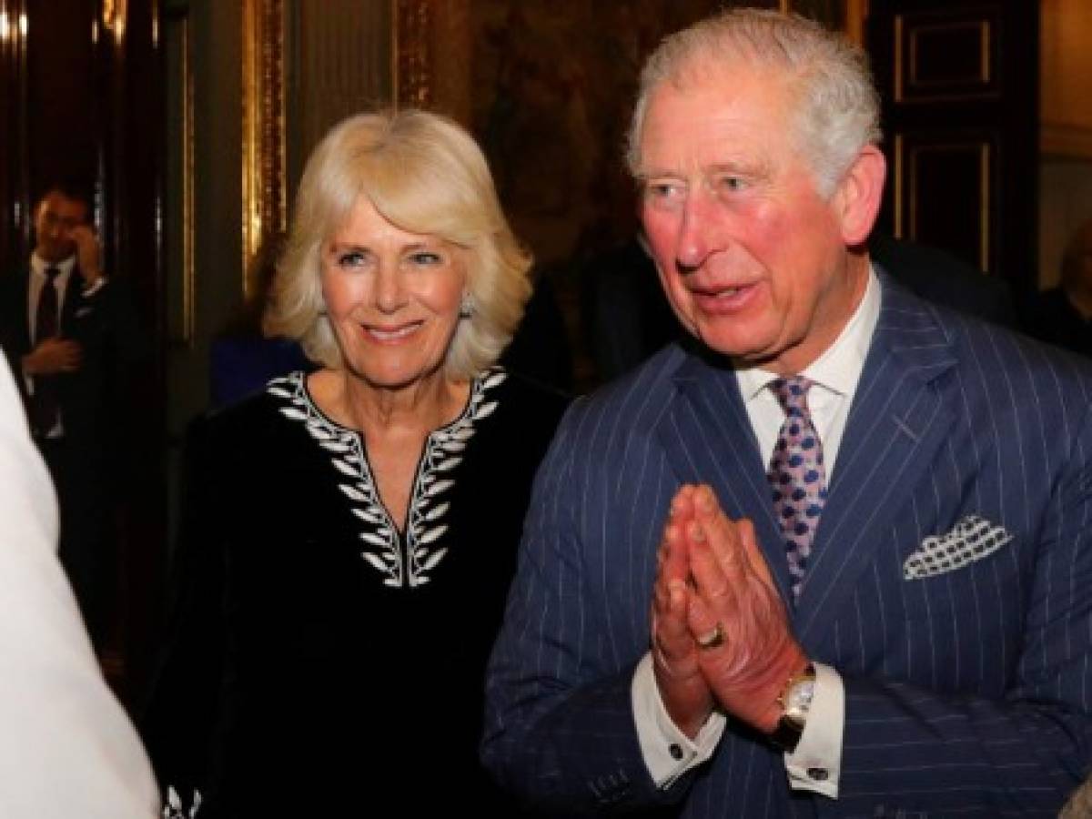 El príncipe Carlos de Inglaterra, positivo en coronavirus por segunda vez