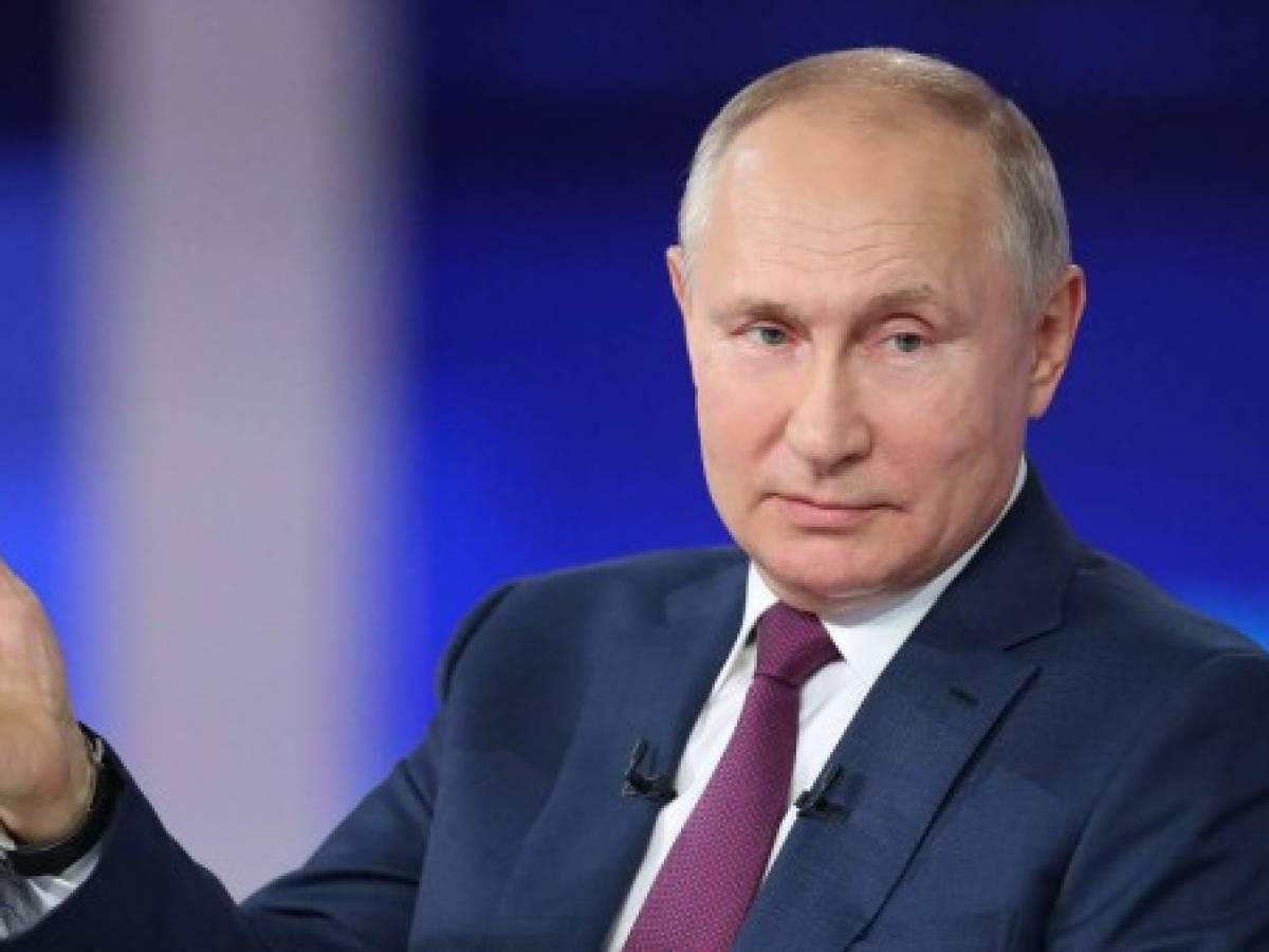 Putin, en aislamiento por varios casos de COVID en círculo cercano