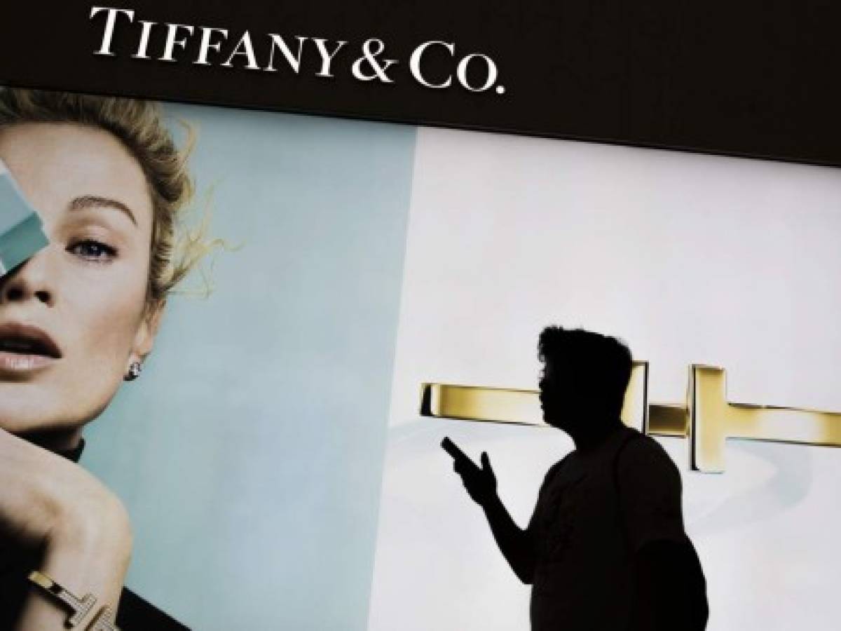 El gigante del lujo francés LVMH compra a Tiffany por US$16.200 millones