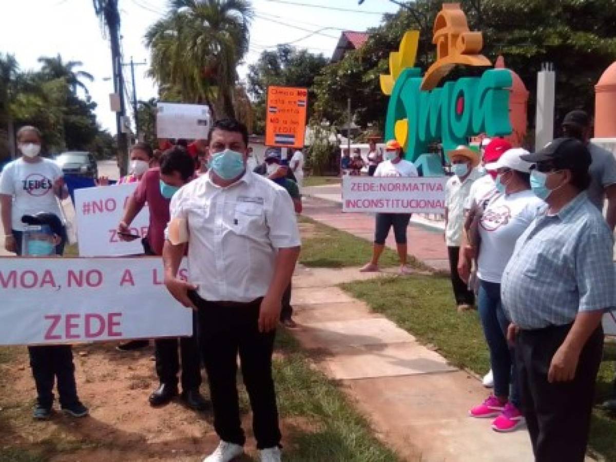 Cientos de personas manifiestan en Honduras contra las ciudades modelo