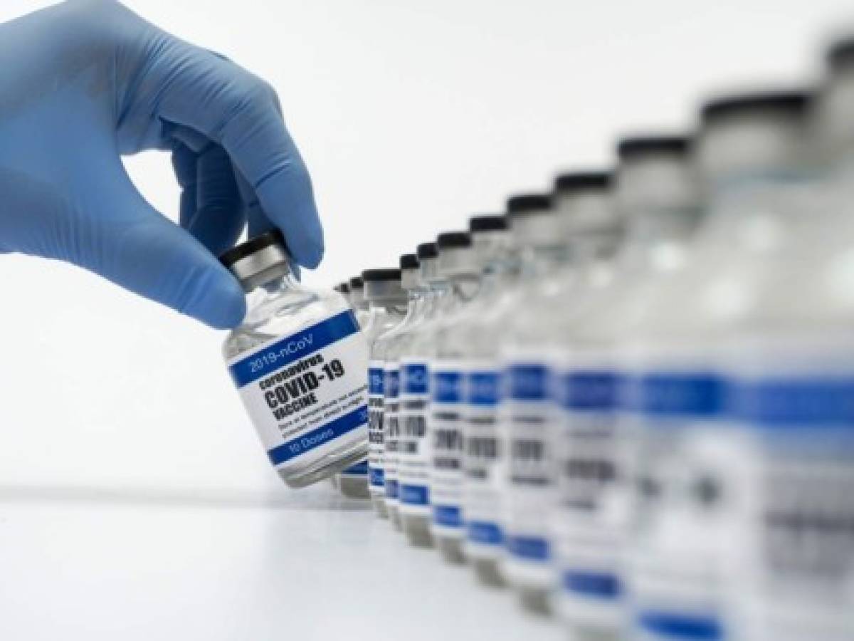 Colombia recibe este lunes el primer lote de 50.000 vacunas de Pfizer