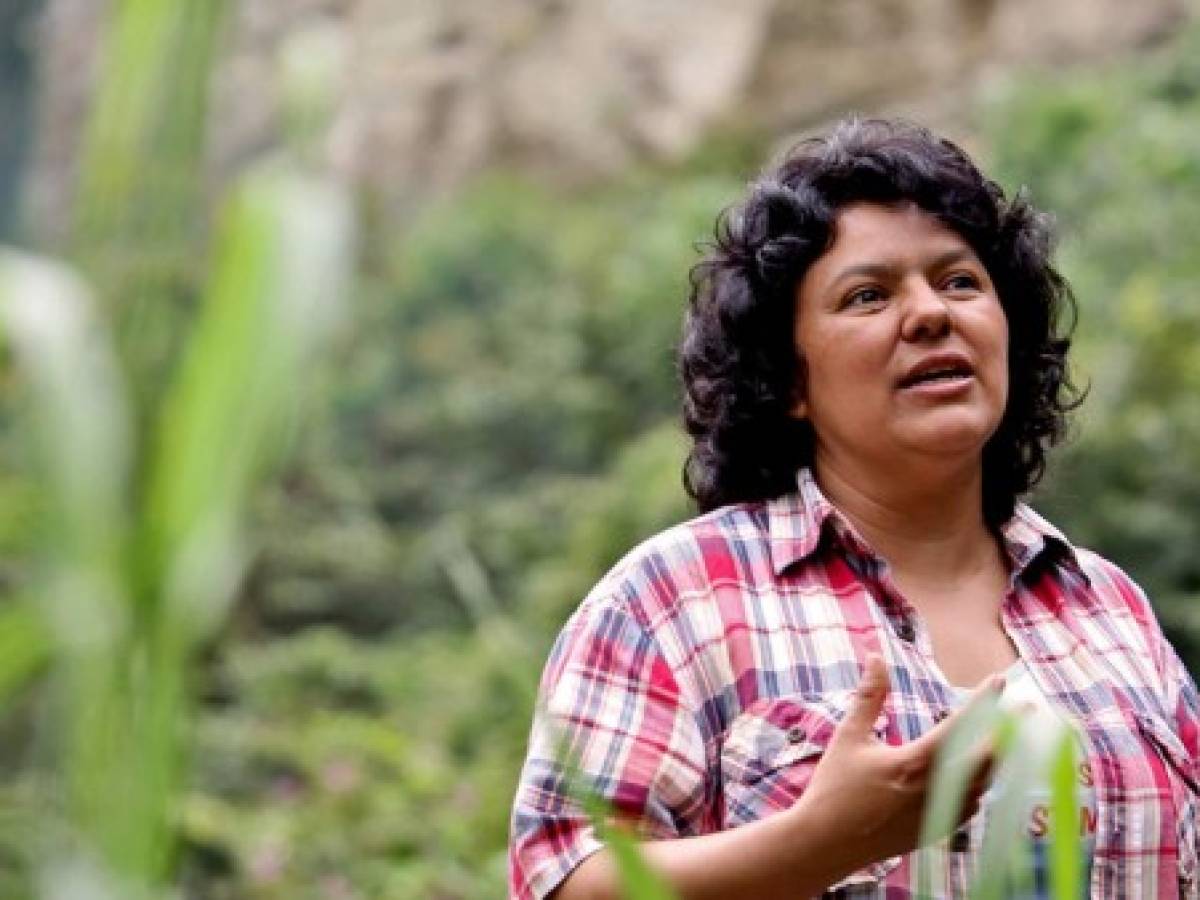 Roban expediente de asesinato de ambientalista hondureña Cáceres