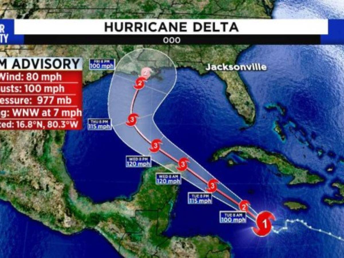 Delta se vuelve huracán y amenaza México antes de llegar al sur de EEUU