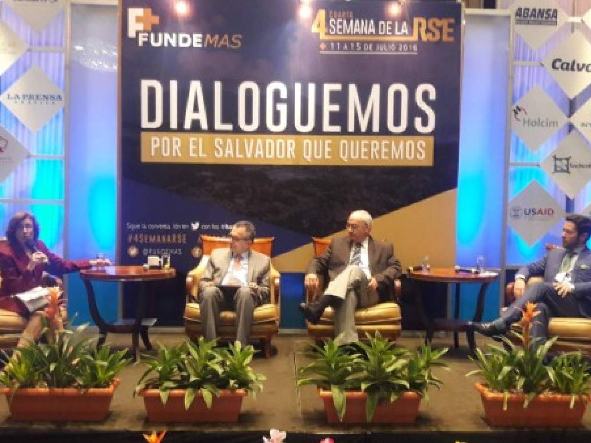 El diálogo, pieza clave para la competitividad y el cambio social