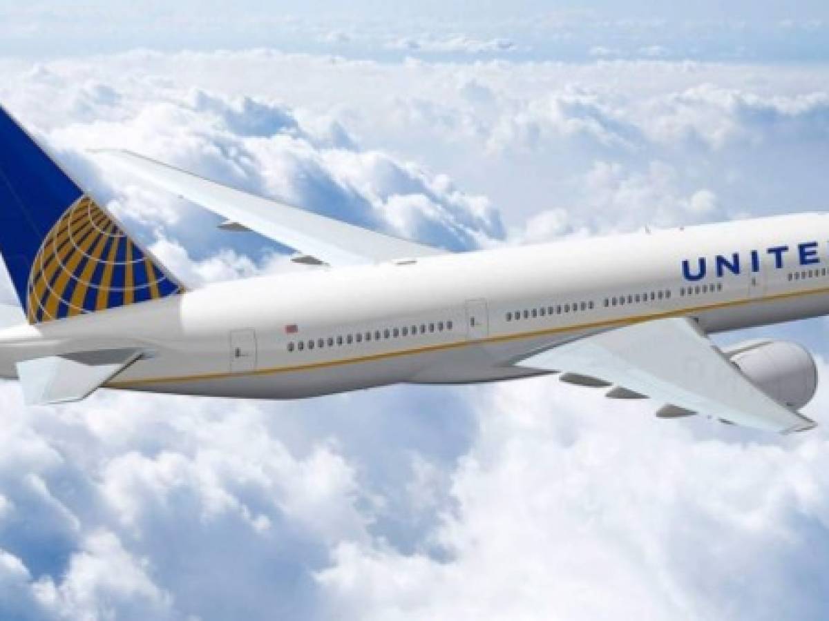 United Airlines cesa vuelos a Venezuela, aislando aún más al país