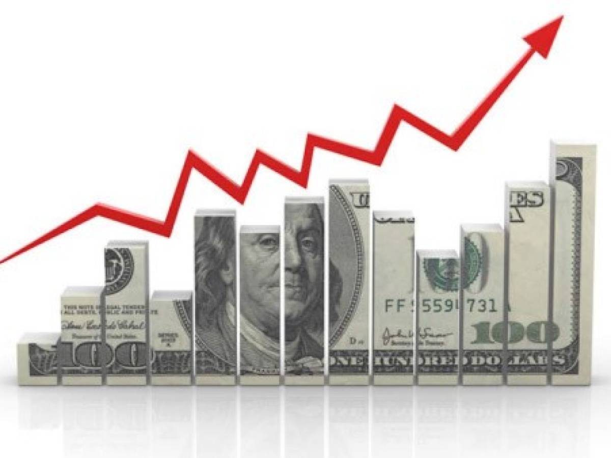 Fed: Elevar las tasas de interés está cada vez más cerca