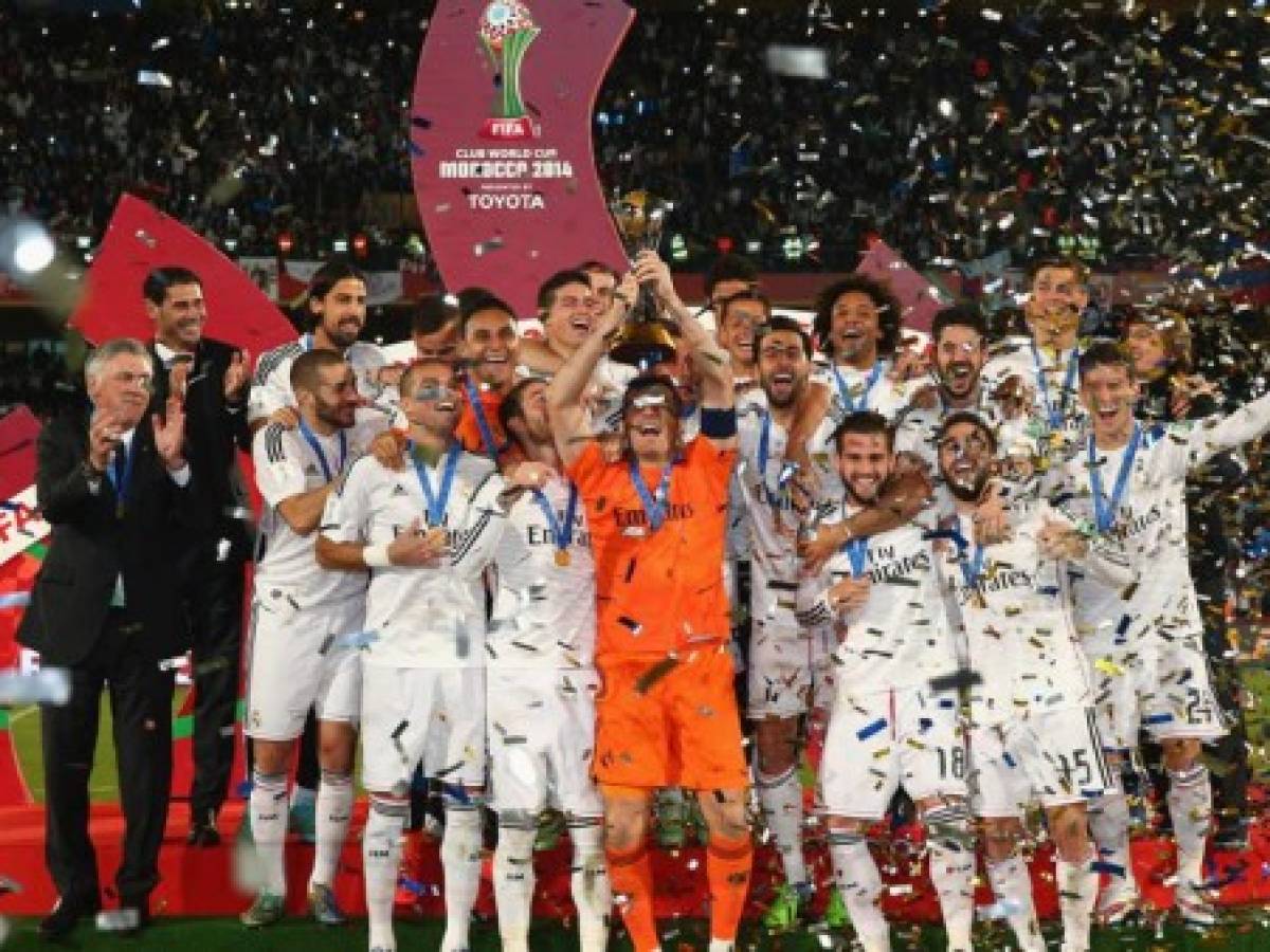 La FIFA creará un marco mundial para concesión de licencias de clubes