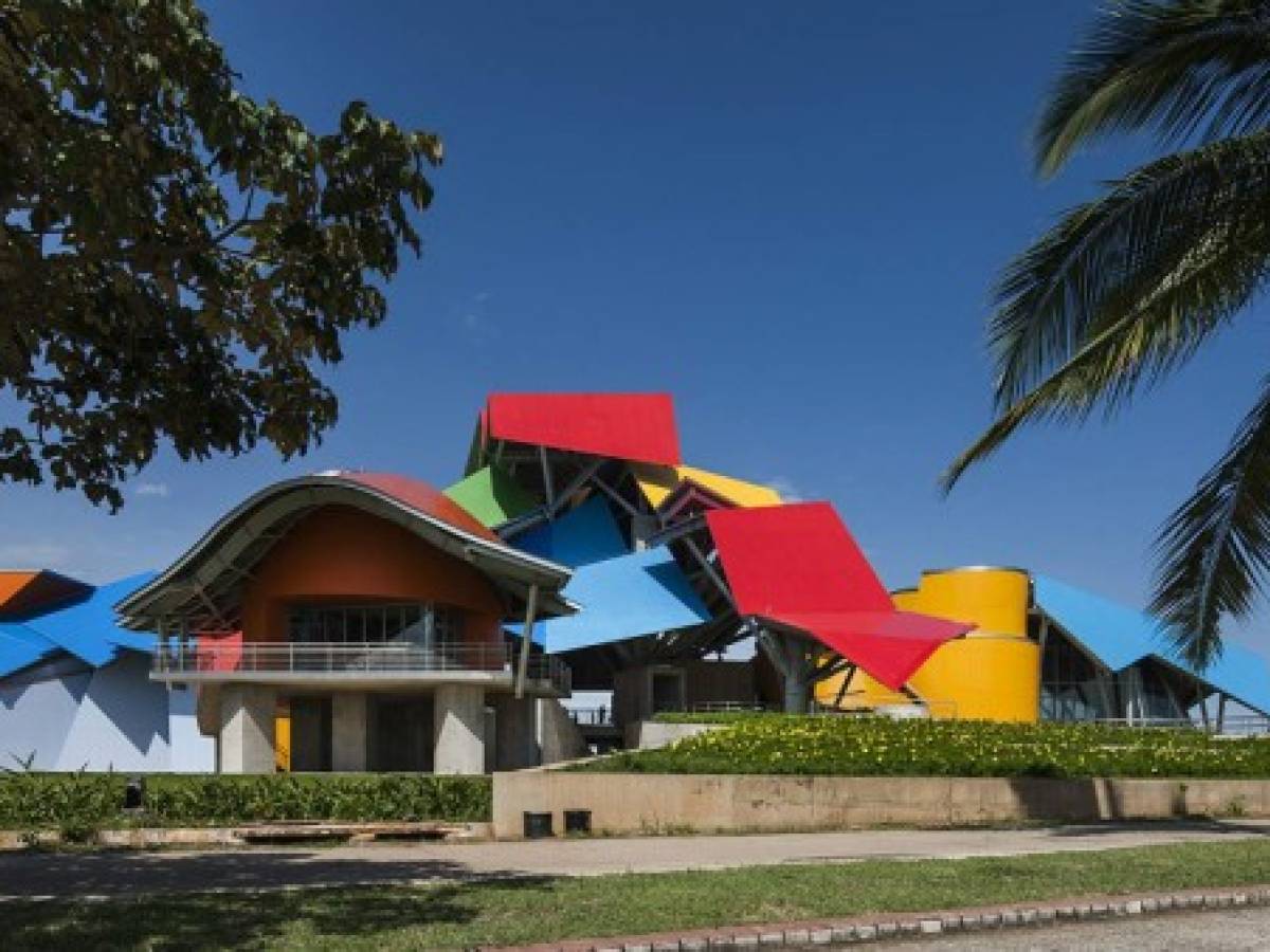 La impresionante arquitectura del primer biomuseo de América Latina, creado por Frank Gehry