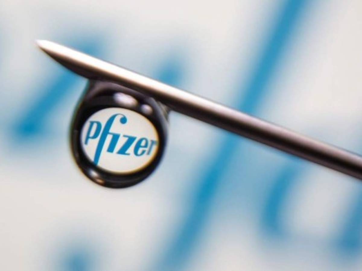 Pfizer inicia pruebas en personas de nueva píldora para tratar el COVID-19