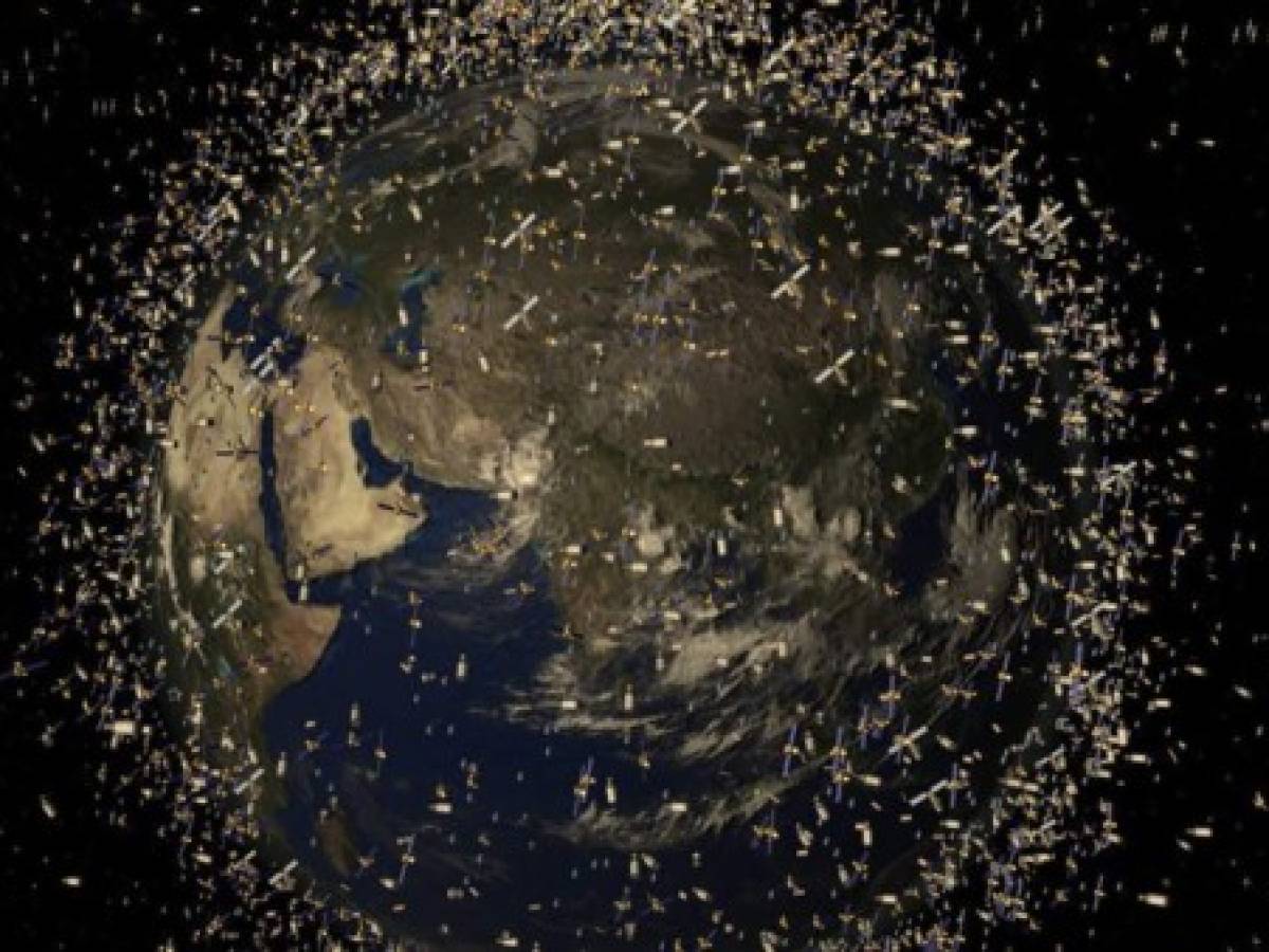Ataque a satélites: la moda en la creciente carrera armamentística en el espacio