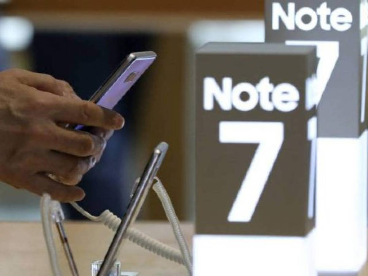 Samsung suspende producción y venta del Galaxy Note 7