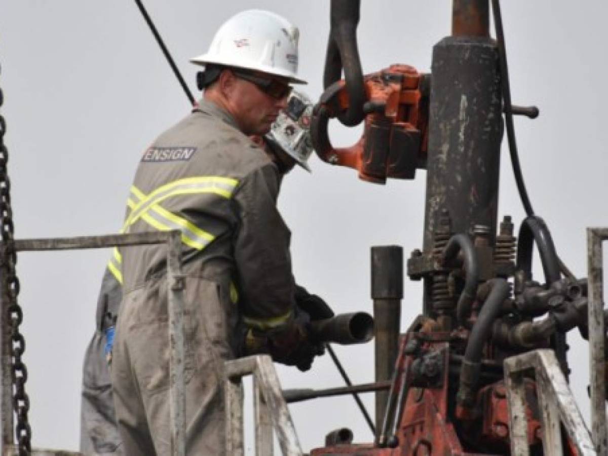 Cerca de 150 empresas petroleras y gasíferas podrían quebrar por crisis del crudo