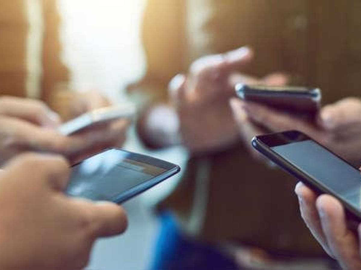 Gobierno de EEUU rastrea a ciudadanos mediante ubicación de celulares
