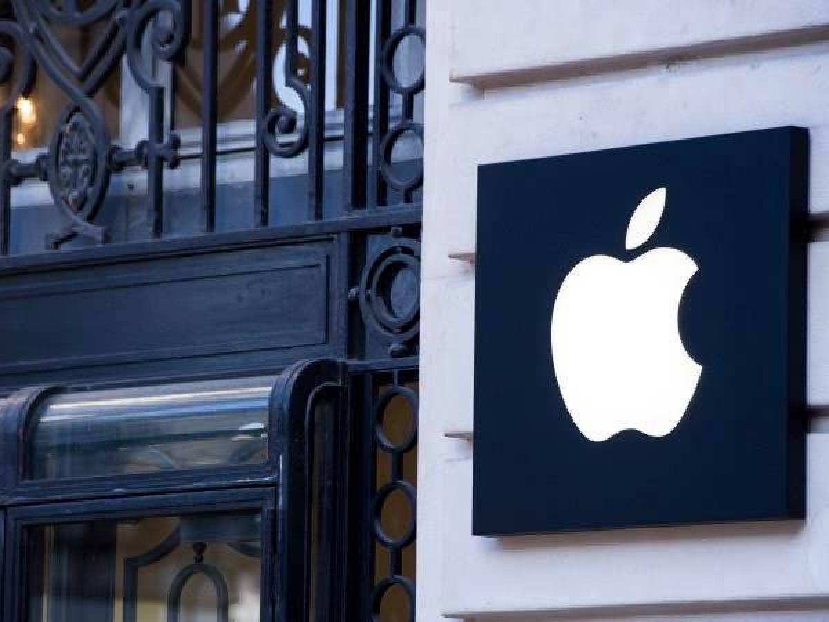 Apple bate un nuevo récord al conocerse que estaría desarrollando ‘Apple GPT’