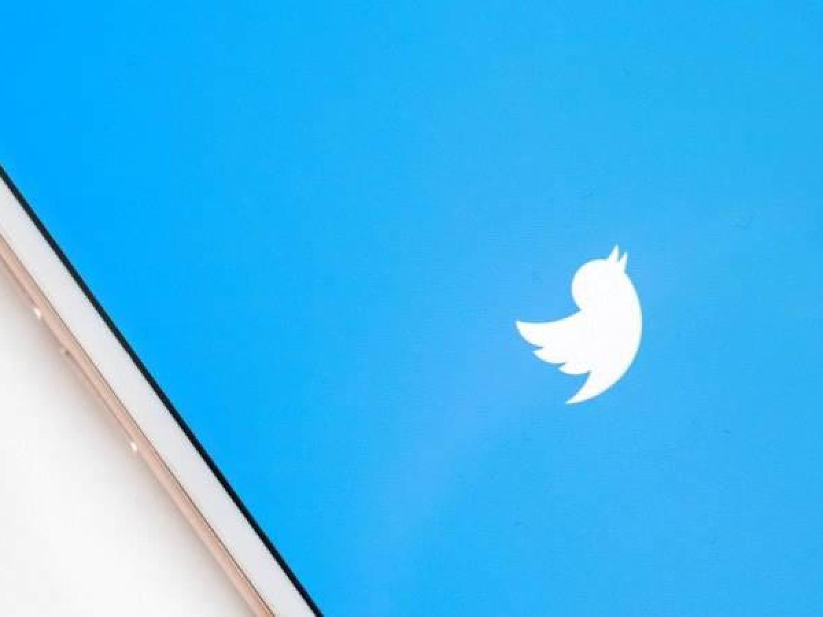 Twitter etiquetará los mensajes que puedan infringir su política