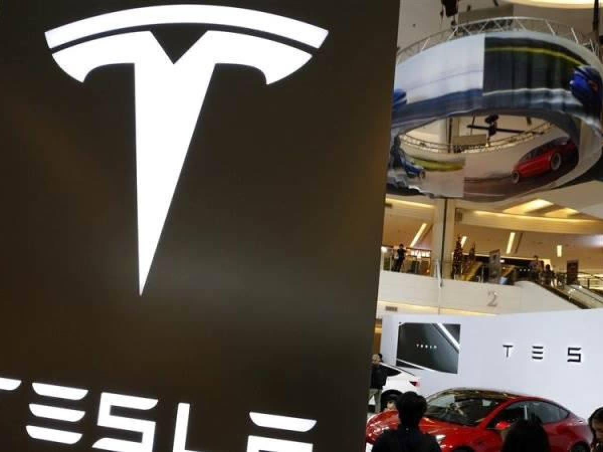 Moody’s asigna a Tesla la calificación Baa3 con perspectiva estable