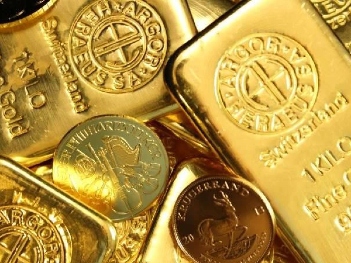 Precio del oro se dispara y alcanza un nuevo máximo de un año